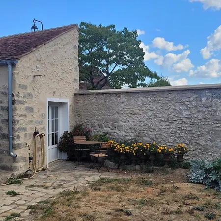 ベッド・アンド・ブレックファスト La Lezardiere Saint-Germain-sur-École